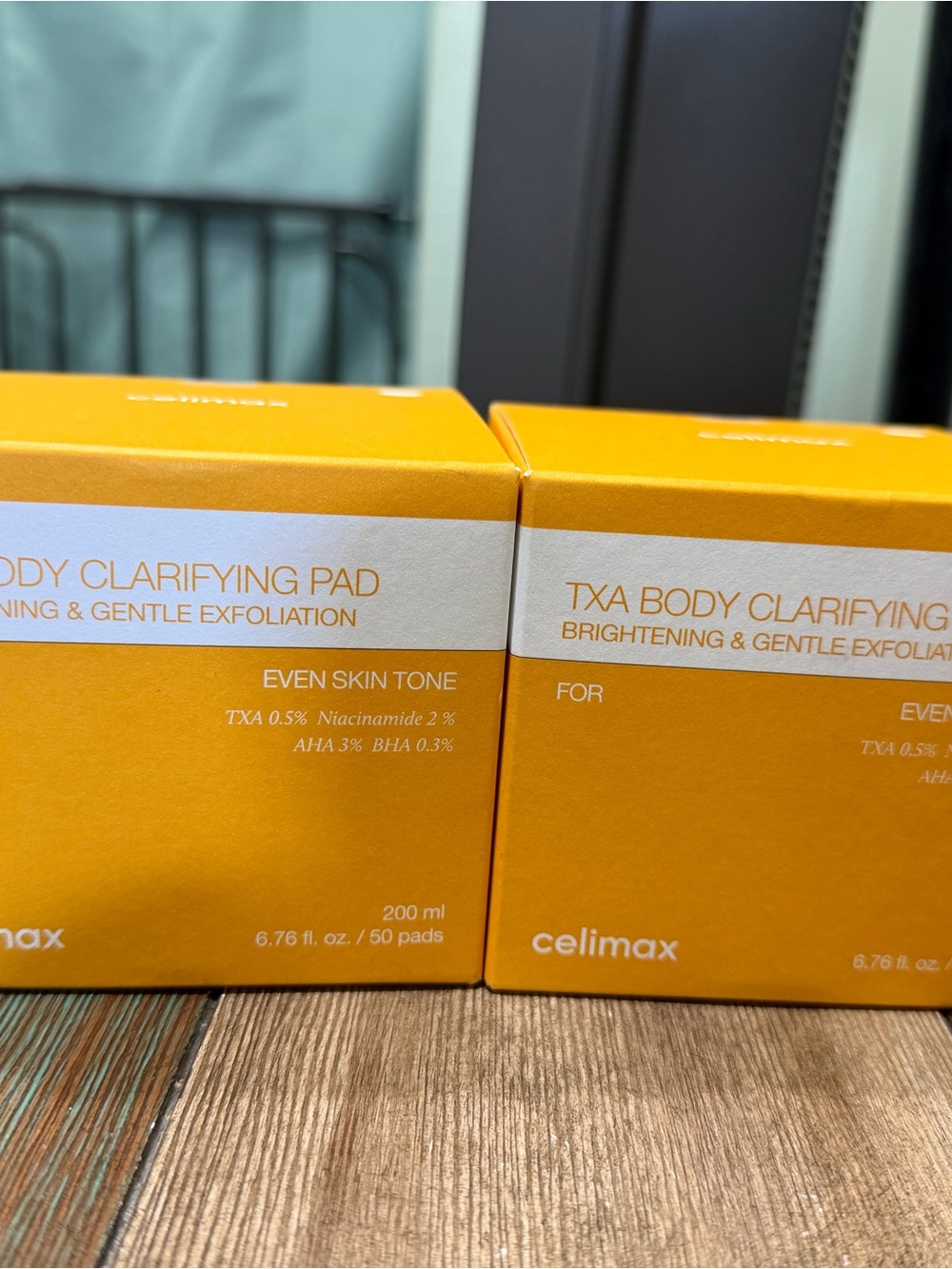 Celimax TXA Body Clarifying Pads - Brightening Body Exfoliant (Orange)